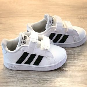 Adidas Grand Court Kid’s Shoes Size 4K